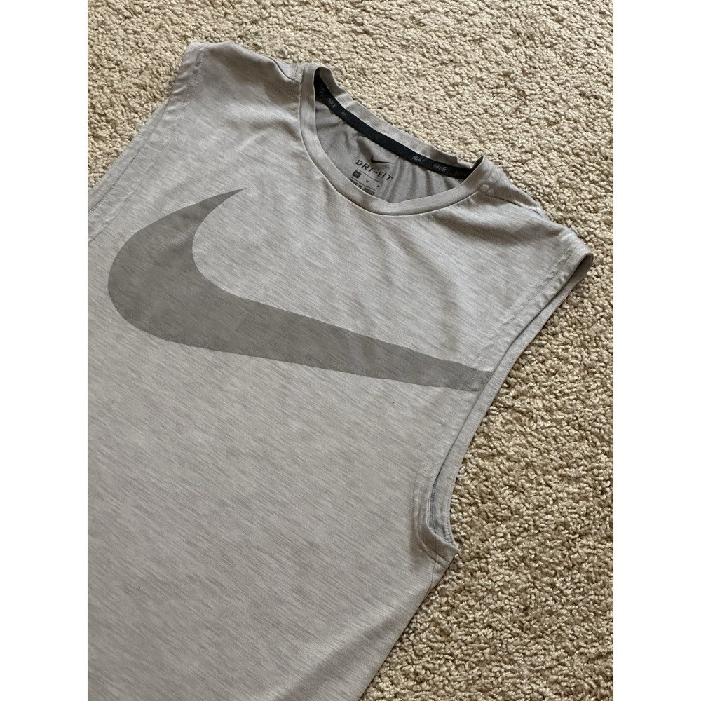 Men's Nike Dri Fit Athletic Tank Top - Medium